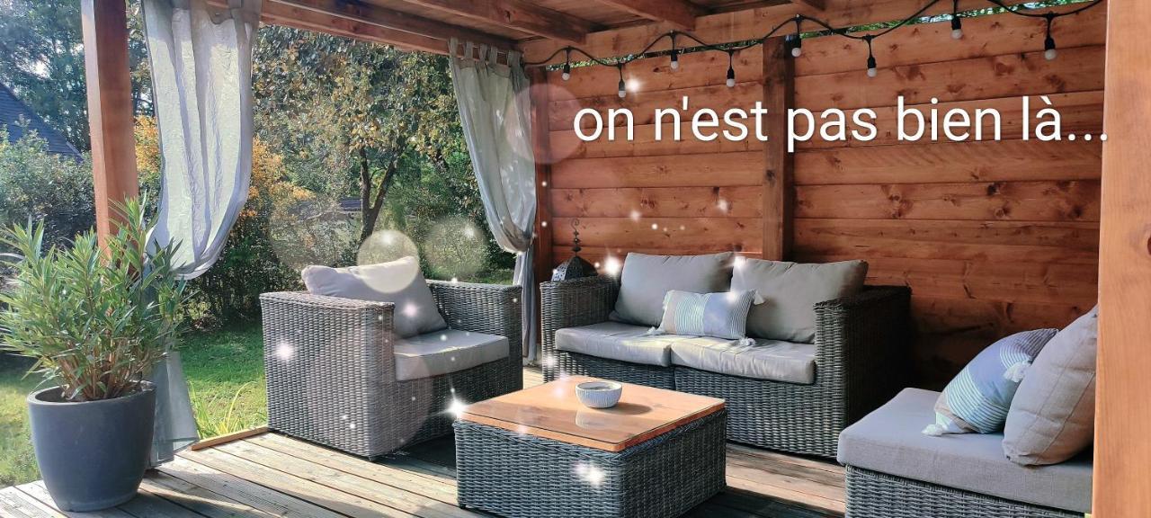 Aux Couleurs D'Esteil Sainte-Nathalène Eksteriør billede